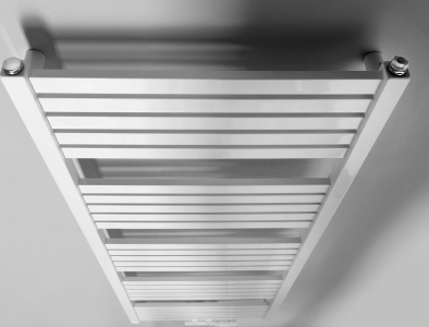 Bruckner GRUNT otopné těleso rovné 500x1330 mm, středové připojení, bílá 600.122.4