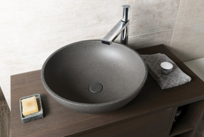 Sapho TURF betonové umyvadlo na desku, včetně výpusti, Ø 44cm, černý granit AR436