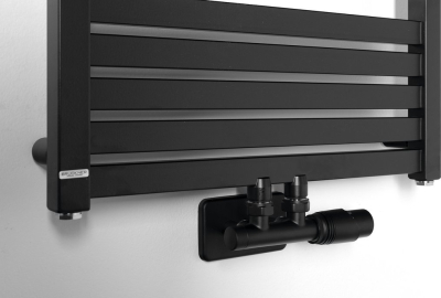 Bruckner GRUNT otopné těleso rovné 500x1610 mm, středové připojení, černá mat 600.123.6
