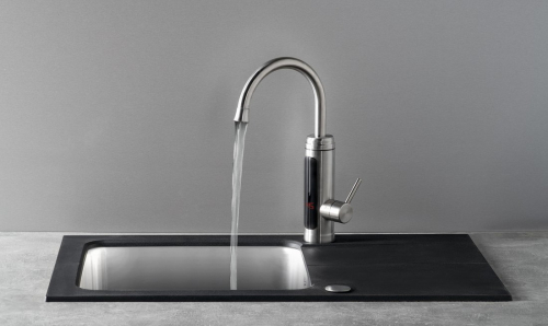 Aqualine Elektrická vodovodní baterie s průtokovým ohřívačem vody , 230V, 3kW, nerez RT2009