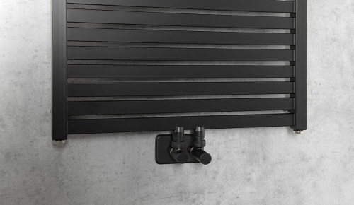 Aqualine TONDI otopné těleso rovné 600x1330 mm, středové připojení, černá mat DT486T
